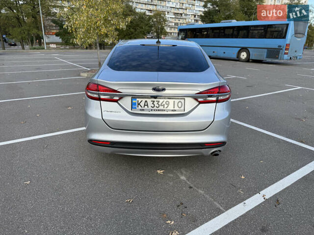 Серый Форд Фьюжн, объемом двигателя 2.5 л и пробегом 179 тыс. км за 10500 $, фото 4 на Automoto.ua