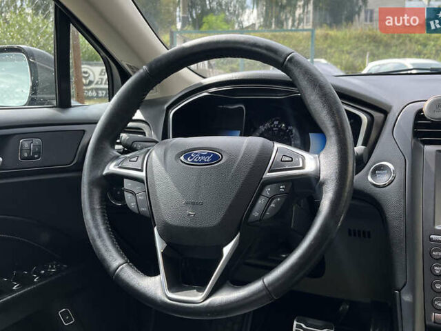 Серый Форд Фьюжн, объемом двигателя 2 л и пробегом 64 тыс. км за 16899 $, фото 16 на Automoto.ua