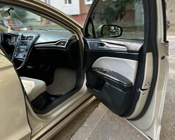 Форд Фьюжн 2017 в Львове на Automoto.ua Серый Форд Фьюжн, объемом двигателя 2.5 л и пробегом 155 тыс. км за 11500 $, фото 21 на Automoto.ua