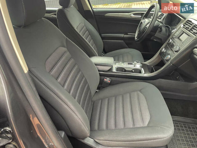 Серый Форд Фьюжн, объемом двигателя 2.49 л и пробегом 119 тыс. км за 10400 $, фото 48 на Automoto.ua