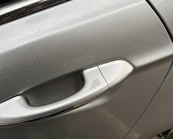 Серый Форд Фьюжн, объемом двигателя 2 л и пробегом 186 тыс. км за 12100 $, фото 20 на Automoto.ua