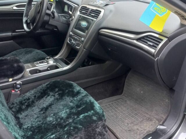 Сірий Форд Фьюжен, об'ємом двигуна 0 л та пробігом 108 тис. км за 11500 $, фото 11 на Automoto.ua