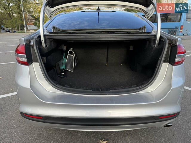 Серый Форд Фьюжн, объемом двигателя 2.5 л и пробегом 179 тыс. км за 10500 $, фото 23 на Automoto.ua