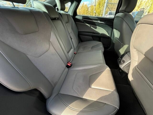 Форд Фьюжн 2017 в Кривом Роге на Automoto.ua Серый Форд Фьюжн, объемом двигателя 2.7 л и пробегом 95 тыс. км за 13500 $, фото 20 на Automoto.ua