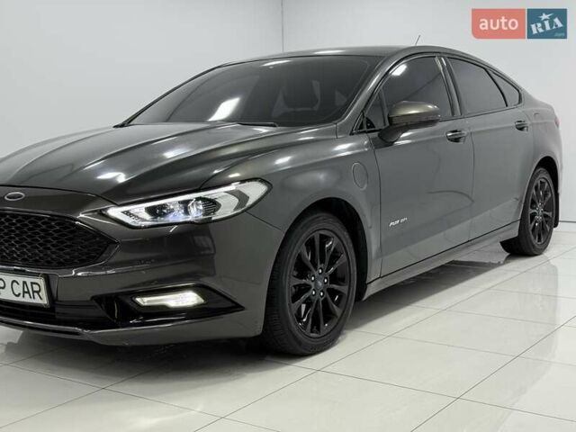 Форд Фьюжн 2017 в Одессе на Automoto.ua Серый Форд Фьюжн, объемом двигателя 2 л и пробегом 78 тыс. км за 15800 $, фото 6 на Automoto.ua