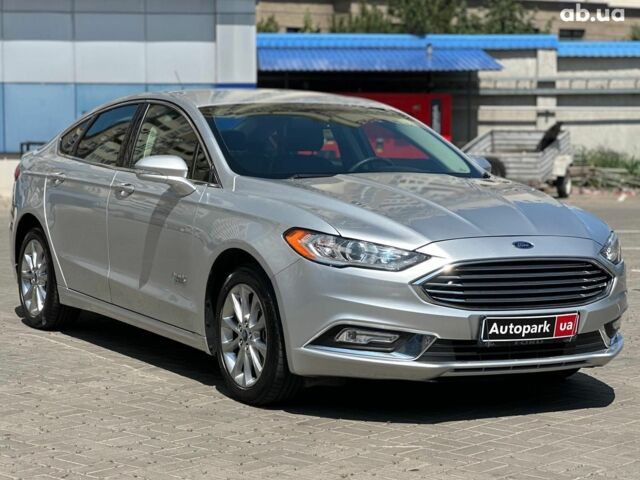 Форд Фьюжн 2017 в Одессе на Automoto.ua Серый Форд Фьюжн, объемом двигателя 2 л и пробегом 114 тыс. км за 15990 $, фото 2 на Automoto.ua