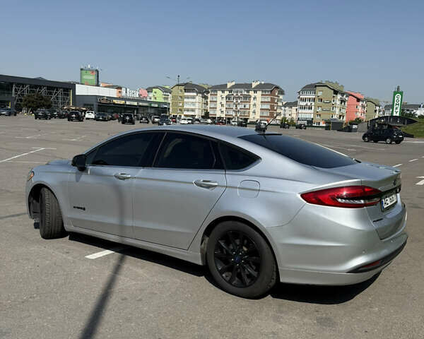 Форд Фьюжн 2017 в Киеве на Automoto.ua Серый Форд Фьюжн, объемом двигателя 2 л и пробегом 211 тыс. км за 13400 $, фото 5 на Automoto.ua
