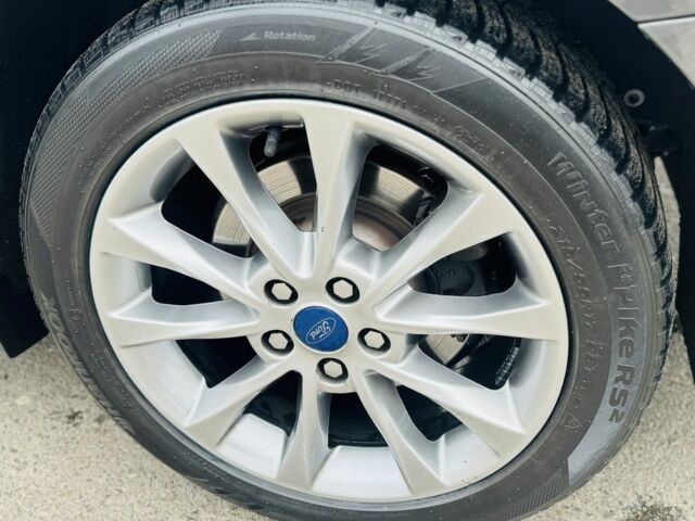 Сірий Форд Фьюжен, об'ємом двигуна 1.5 л та пробігом 92 тис. км за 6300 $, фото 7 на Automoto.ua