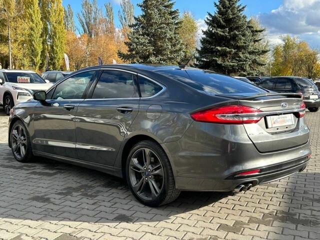 Форд Фьюжн 2017 в Кривом Роге на Automoto.ua Серый Форд Фьюжн, объемом двигателя 2.7 л и пробегом 95 тыс. км за 13500 $, фото 4 на Automoto.ua