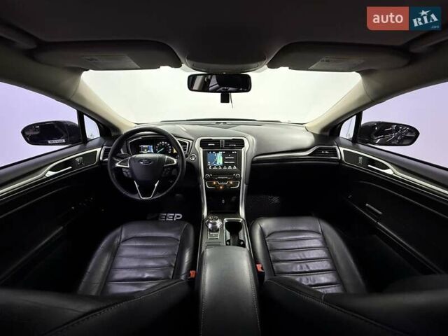 Форд Фьюжн 2017 в Одессе на Automoto.ua Серый Форд Фьюжн, объемом двигателя 2 л и пробегом 78 тыс. км за 15800 $, фото 29 на Automoto.ua