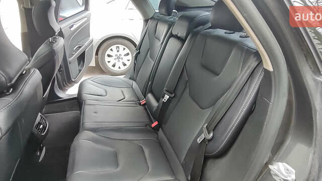 Серый Форд Фьюжн, объемом двигателя 2 л и пробегом 316 тыс. км за 12800 $, фото 11 на Automoto.ua