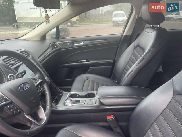 Сірий Форд Фьюжен, об'ємом двигуна 2 л та пробігом 116 тис. км за 14500 $, фото 13 на Automoto.ua