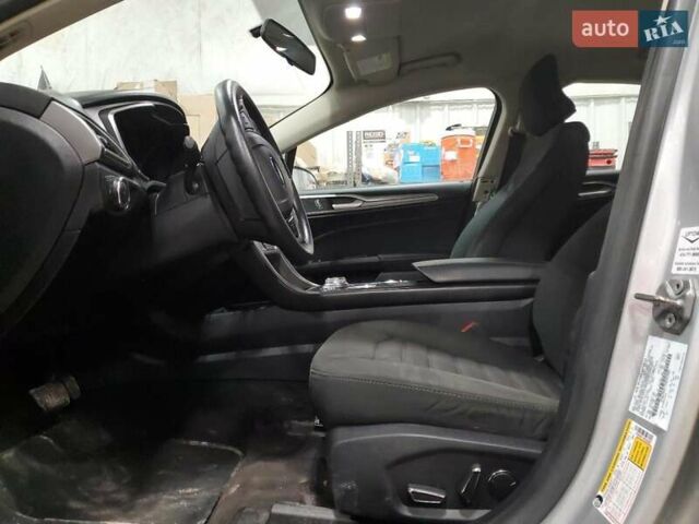 Серый Форд Фьюжн, объемом двигателя 2.5 л и пробегом 82 тыс. км за 2400 $, фото 6 на Automoto.ua