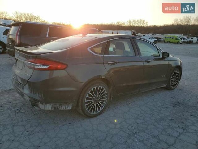 Сірий Форд Фьюжен, об'ємом двигуна 2 л та пробігом 123 тис. км за 1800 $, фото 2 на Automoto.ua