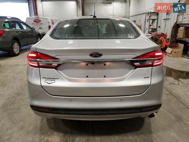 Серый Форд Фьюжн, объемом двигателя 2.5 л и пробегом 82 тыс. км за 2400 $, фото 5 на Automoto.ua