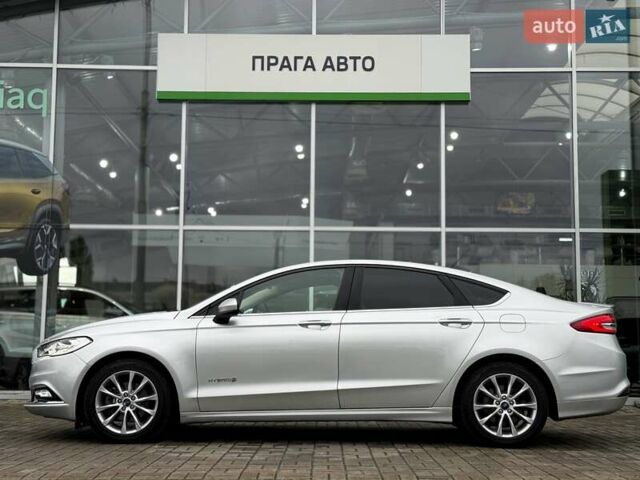 Форд Фьюжн 2017 в Киеве на Automoto.ua Серый Форд Фьюжн, объемом двигателя 2 л и пробегом 159 тыс. км за 12999 $, фото 1 на Automoto.ua