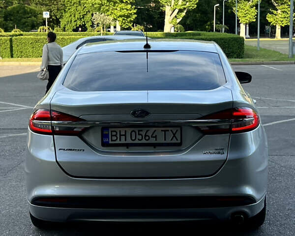 Сірий Форд Фьюжен, об'ємом двигуна 2 л та пробігом 173 тис. км за 16500 $, фото 15 на Automoto.ua