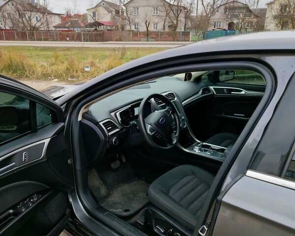 Сірий Форд Фьюжен, об'ємом двигуна 2.49 л та пробігом 110 тис. км за 12500 $, фото 13 на Automoto.ua