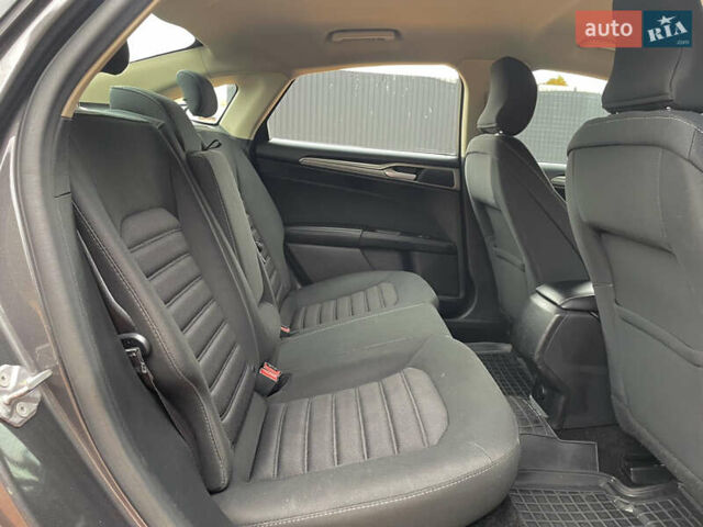 Серый Форд Фьюжн, объемом двигателя 2.49 л и пробегом 119 тыс. км за 10400 $, фото 53 на Automoto.ua