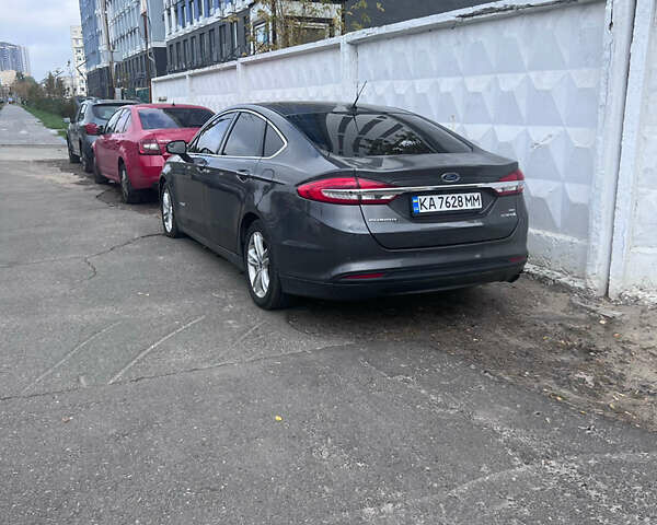 Серый Форд Фьюжн, объемом двигателя 2 л и пробегом 125 тыс. км за 15398 $, фото 14 на Automoto.ua