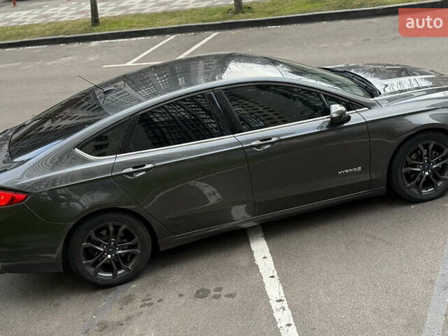 Серый Форд Фьюжн, объемом двигателя 2 л и пробегом 180 тыс. км за 14650 $, фото 6 на Automoto.ua