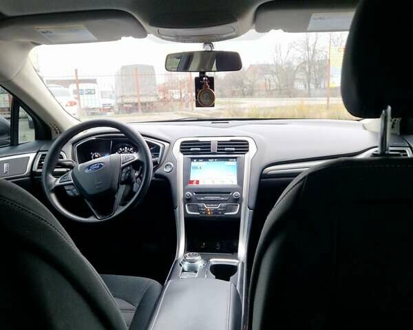 Сірий Форд Фьюжен, об'ємом двигуна 2.49 л та пробігом 110 тис. км за 12500 $, фото 16 на Automoto.ua