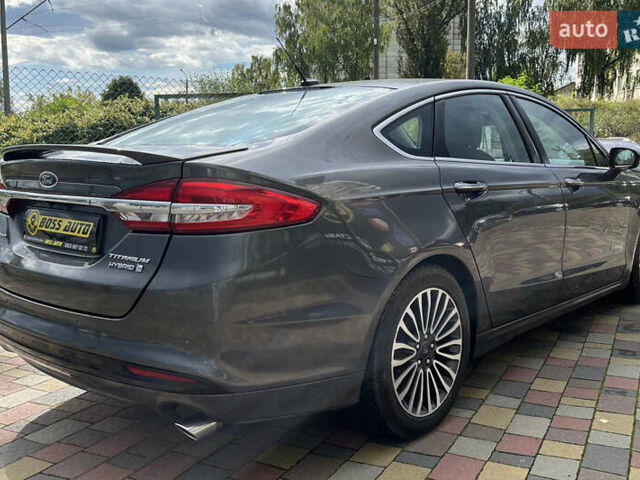 Серый Форд Фьюжн, объемом двигателя 2 л и пробегом 64 тыс. км за 16899 $, фото 5 на Automoto.ua