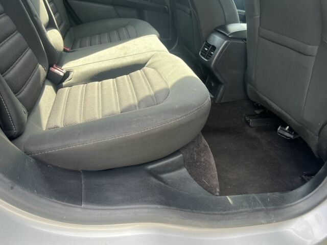 Серый Форд Фьюжн, объемом двигателя 2 л и пробегом 207 тыс. км за 13000 $, фото 18 на Automoto.ua