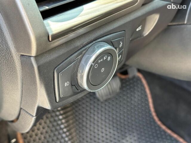 Форд Фьюжн 2017 в Одессе на Automoto.ua Серый Форд Фьюжн, объемом двигателя 2 л и пробегом 114 тыс. км за 15990 $, фото 15 на Automoto.ua