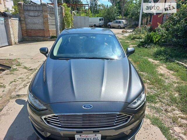 Серый Форд Фьюжн, объемом двигателя 2.5 л и пробегом 48 тыс. км за 12000 $, фото 13 на Automoto.ua
