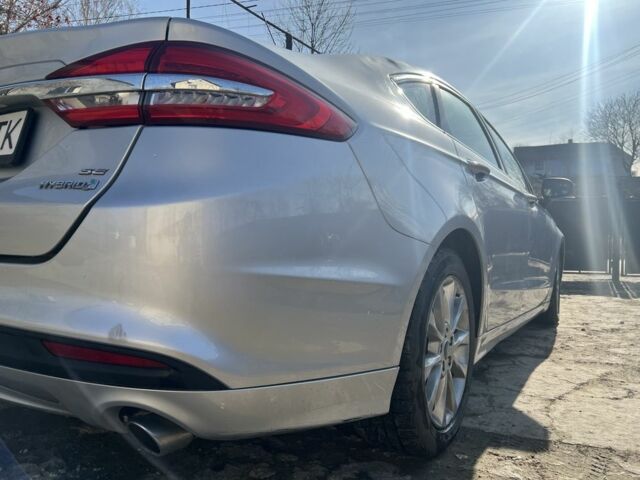 Серый Форд Фьюжн, объемом двигателя 2 л и пробегом 207 тыс. км за 13000 $, фото 16 на Automoto.ua