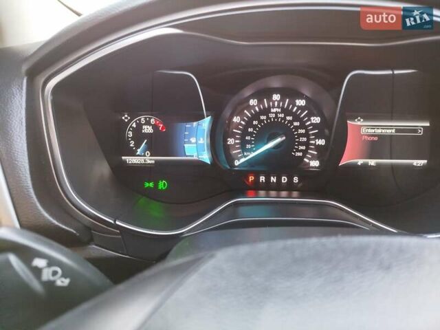 Сірий Форд Фьюжен, об'ємом двигуна 2 л та пробігом 128 тис. км за 14400 $, фото 21 на Automoto.ua
