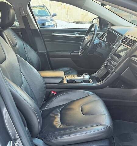 Сірий Форд Фьюжен, об'ємом двигуна 1.5 л та пробігом 114 тис. км за 13000 $, фото 7 на Automoto.ua