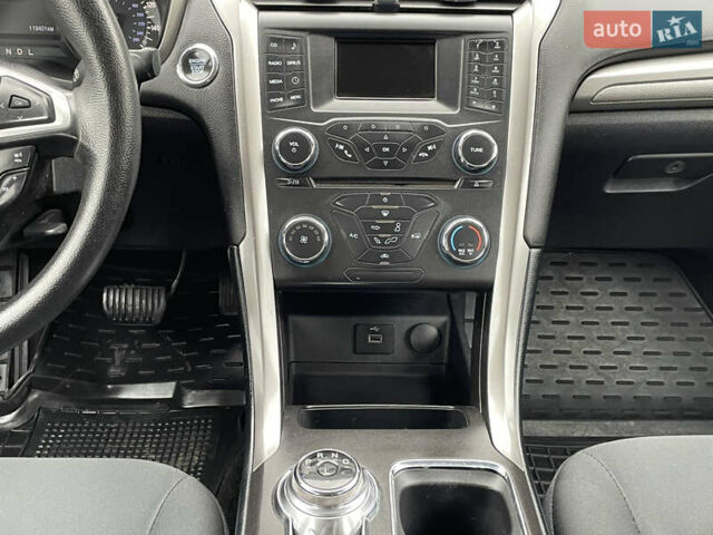 Серый Форд Фьюжн, объемом двигателя 2.49 л и пробегом 119 тыс. км за 10400 $, фото 66 на Automoto.ua
