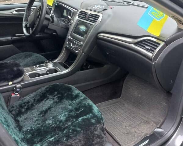 Сірий Форд Фьюжен, об'ємом двигуна 2.5 л та пробігом 108 тис. км за 11500 $, фото 1 на Automoto.ua