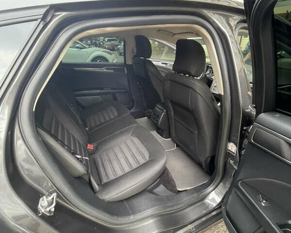 Серый Форд Фьюжн, объемом двигателя 1.5 л и пробегом 163 тыс. км за 11000 $, фото 12 на Automoto.ua