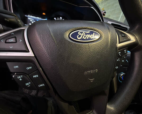 Сірий Форд Фьюжен, об'ємом двигуна 2 л та пробігом 189 тис. км за 15000 $, фото 14 на Automoto.ua