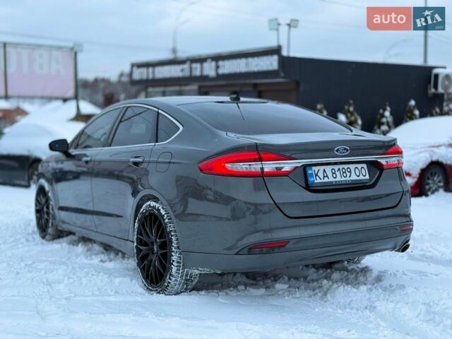 Сірий Форд Фьюжен, об'ємом двигуна 2 л та пробігом 140 тис. км за 10800 $, фото 4 на Automoto.ua