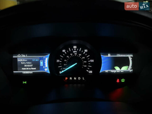 Серый Форд Фьюжн, объемом двигателя 2 л и пробегом 180 тыс. км за 14650 $, фото 47 на Automoto.ua