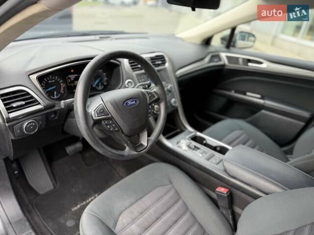 Сірий Форд Фьюжен, об'ємом двигуна 2.5 л та пробігом 147 тис. км за 12800 $, фото 14 на Automoto.ua
