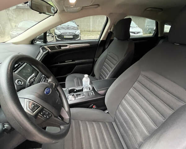 Серый Форд Фьюжн, объемом двигателя 1.5 л и пробегом 163 тыс. км за 11000 $, фото 9 на Automoto.ua