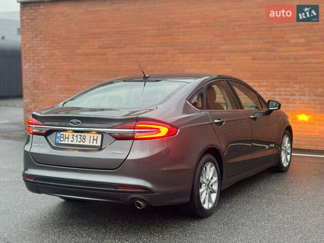 Сірий Форд Фьюжен, об'ємом двигуна 2 л та пробігом 103 тис. км за 13900 $, фото 4 на Automoto.ua