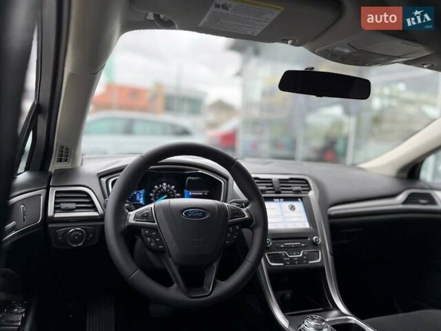 Форд Фьюжн 2017 в Киеве на Automoto.ua Серый Форд Фьюжн, объемом двигателя 2 л и пробегом 159 тыс. км за 12999 $, фото 16 на Automoto.ua