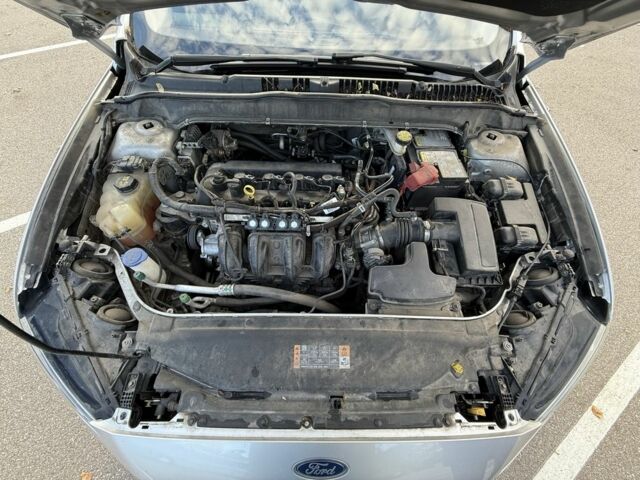 Сірий Форд Фьюжен, об'ємом двигуна 2.5 л та пробігом 179 тис. км за 10500 $, фото 5 на Automoto.ua