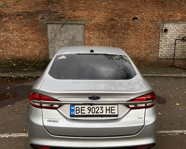 Серый Форд Фьюжн, объемом двигателя 2 л и пробегом 186 тыс. км за 12100 $, фото 5 на Automoto.ua