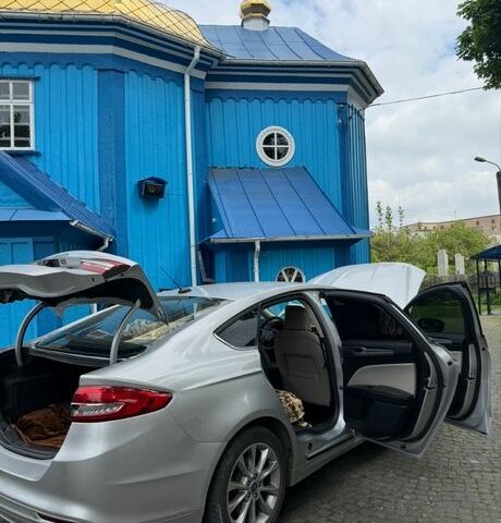 Серый Форд Фьюжн, объемом двигателя 2 л и пробегом 3 тыс. км за 10000 $, фото 4 на Automoto.ua