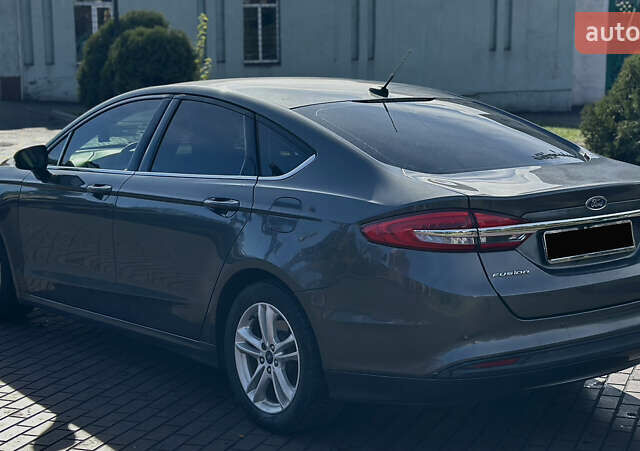 Форд Фьюжен 2018 у Дніпро (Дніпропетровську) на Automoto.ua Сірий Форд Фьюжен, об'ємом двигуна 2.5 л та пробігом 184 тис. км за 12800 $, фото 9 на Automoto.ua