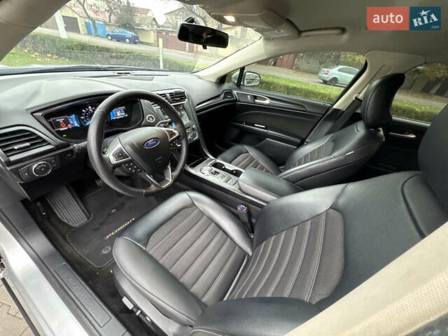 Серый Форд Фьюжн, объемом двигателя 2 л и пробегом 145 тыс. км за 16000 $, фото 12 на Automoto.ua