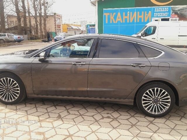 Сірий Форд Фьюжен, об'ємом двигуна 2 л та пробігом 135 тис. км за 17500 $, фото 2 на Automoto.ua