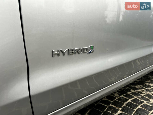 Сірий Форд Фьюжен, об'ємом двигуна 2 л та пробігом 68 тис. км за 14500 $, фото 15 на Automoto.ua